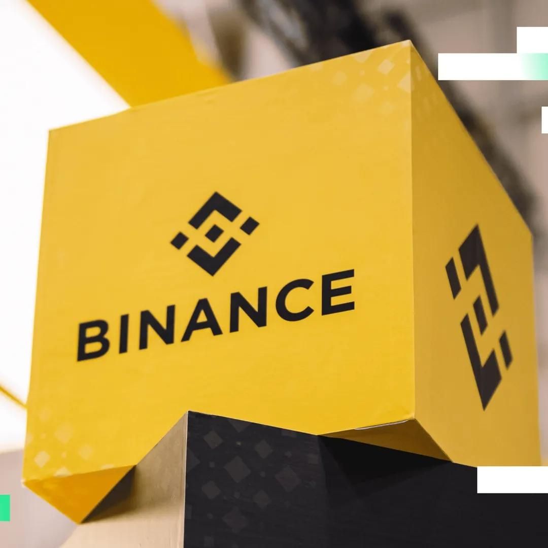 Digital wallet with Bitcoin and call option symbols